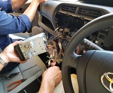 初心者向けのカーナビ等の設置の仕方を教えます イメージ1