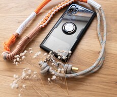 パラコードでスマホショルダーを作ります イメージ1