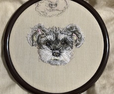 ペットのお顔のブローチ作ります 美大在学中です。デッサン力を生かして丁寧に刺繍します。
