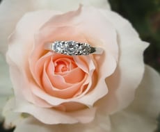 あなたの結婚相手みていきます 結婚相手の特徴みていきます。職場や年齢、外見など
