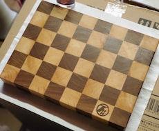 カッティングボードつくってます ご希望サイズで作成できます是利よろしくお願いします