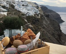 【旅行の写真 動画撮りっぱなしになっていませんか？1つの思い出動画にまとめます】 イメージ1