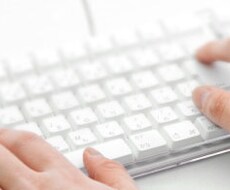 【 ２００文字の記事を２つライティングします。 】