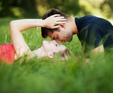 西洋占星術で、恋のお悩みサポートします 彼 / 彼女との相性が気になるあなたへ
