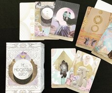 壮大なパワー！ムーンチャイルドタロットで占います 闇か希望か、運命をタロットに聞いてみて⭐︎占いは皆を幸せに！