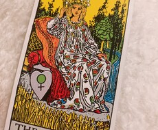 一枚引きでパッとカードを出していきます パっと答えを出したい方向け⭐︎質問に対し一枚で出して行きます