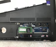 パソコンのメモリ増設します メモリを増設し、パソコンの動作を快適にします。