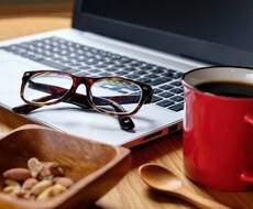 Webページから希望の情報をスクレイピングします イメージ1