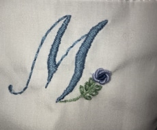 お名前やモチーフなどの手刺繍をさせていただきます イメージ1