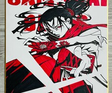 手描きでイラストの制作を行っております