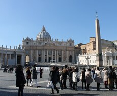 ヴァチカンのマニアックなお土産を教えます イメージ1