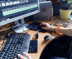 現役の動画編集者と飲みながら楽しくお話できます 動画編集の現役のプロが色々あなたのご相談にのります