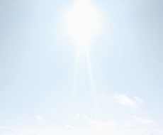 エネルギー高い海の画像提供します イメージ1