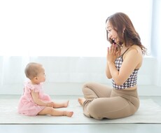初めてでも安心✨赤ちゃんと楽しむベビーヨガできます イメージ1