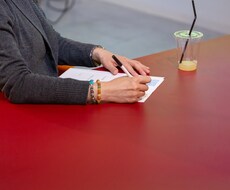 職場の人間関係の悩みに対応策をお答えします イメージ1