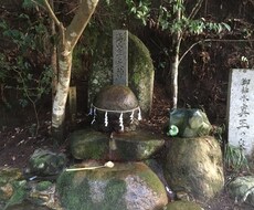 貴方様に今一番必要なメッセージを神様から頂きます 先に進めない時にも、神様からの光が貴方の心に差し込みます。