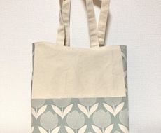 入園、入学グッズ（刺繍も可）をお作りいたします お弁当用巾着や習い事バッグ、エプロン入れなどお作りします。
