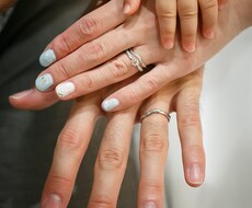 子育ての不安を心理師にチャットで相談できます 応用行動分析、アドラー心理学で根拠のある子育てを学べます！