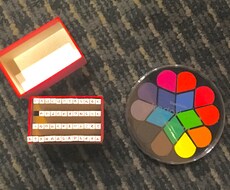 詩人がネーミングやキャッチコピーを十案お作りします ものに名前を付けること、その重みを感じて、ひと文字ひと文字