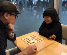 お父さん子供と認め合うアナログゲーム教えますます イメージ1