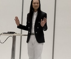 チャクラを調え、光の度合いを上げます ユニバーサルエネルギーによるヒーリングです。