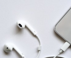 英語力がグンと伸びる！本格的な英語のレッスンします 洋画やPodcastを使いリスニングもスピーキングも伸ばす！