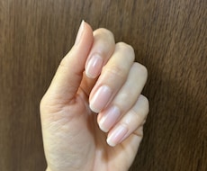 ハンドモデル、ネイルモデル承ります 指が長く、特に爪の形に自信あります