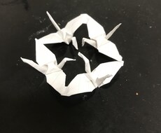 折り紙、折ります イメージ1