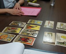 チャネリングタロットであなたのお悩みにお答えします あなたの気になる人の心理を読み解きます。