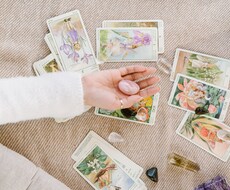 あなたの恋の出会いをカードで占います 訪れる素敵な出会いをタロット、オラクルカードなどで見ます