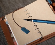 デジタル文章を電子書籍ファイル化いたします 電子書籍制作のお手伝いを致します