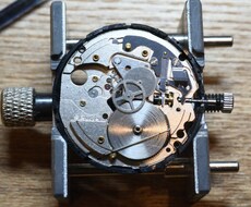 腕時計のオーバーホール承ります セイコーファイブなどのメンテナンスを安価で