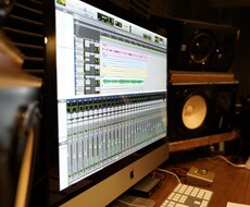 24時間納品/プロ用機材でよりいい歌に仕上げます CDのような音源に仕上げたい方向け