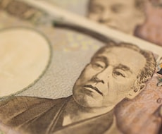 あなたのお金と仕事の悩みを潜在意識から解除します お金の不安がある、頑張っても報われないあなたにお勧めです！