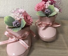 プリザーブドフラワーでベビーシューズを作ります イメージ1