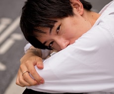 写真撮影します プロフィール写真や記念、イベントの写真を撮影します。