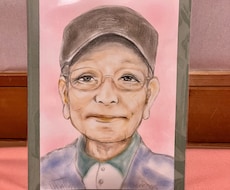 優しい遺影似顔絵を心を込めて似顔絵描きます イメージ1