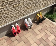 あなたに合うサッカーのスパイク選びます
