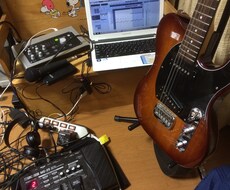 【友人の結婚式や恋人との記念日に！】あなたの想いを乗せるアコースティックギター弾き語り曲を作ります！ イメージ1
