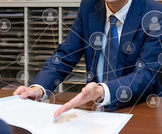 壁打ち・論点整理を通じて、次の一手を明確にします 課題整理・思考の構造化から次のアクションまでご支援