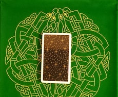 貴方の背中を押すメッセージお伝えします 迷う貴方に踏み出す力を。カードから読み取ります。