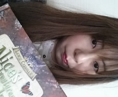 写真は40才の今の私。医師にも認められたうまれつきカウンセリングができる力をもった私 イメージ1