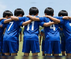 サッカーのプレーや動画などを見てアドバイス致します イメージ1