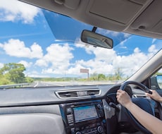 ペーパードライバーを克服する方法をお伝えします 運転に対する恐怖心を減らし、ペーパードライバーを卒業出来ます