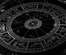 西洋占星術であなたの性格、今年の運勢を占います 西洋占星術であなたの知らないあなた自身を知ることができます。