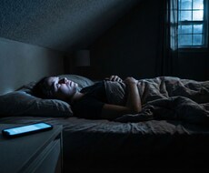 お金の不安で眠れない夜。その恐怖、私が聞きます イメージ1