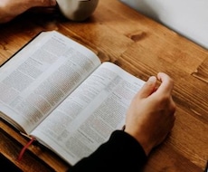 あなたの代わりに本を読み内容を要約してお届けします 忙しくて時間がない、読書に抵抗がある方、是非ご活用ください。