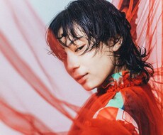 撮影代行記念の1枚を撮ります イメージ1