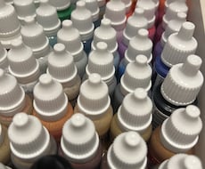 ペイント5本をドロッパーボトルに入れ替えます 面倒な作業を任せて、ペイントを楽しもう