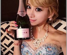 元No.1清楚系キャバ嬢が友達になります イメージ1